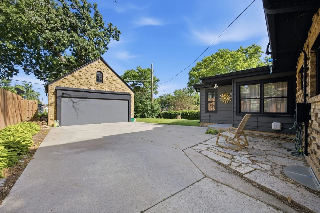 Photo of 41 Hamilton Avenue