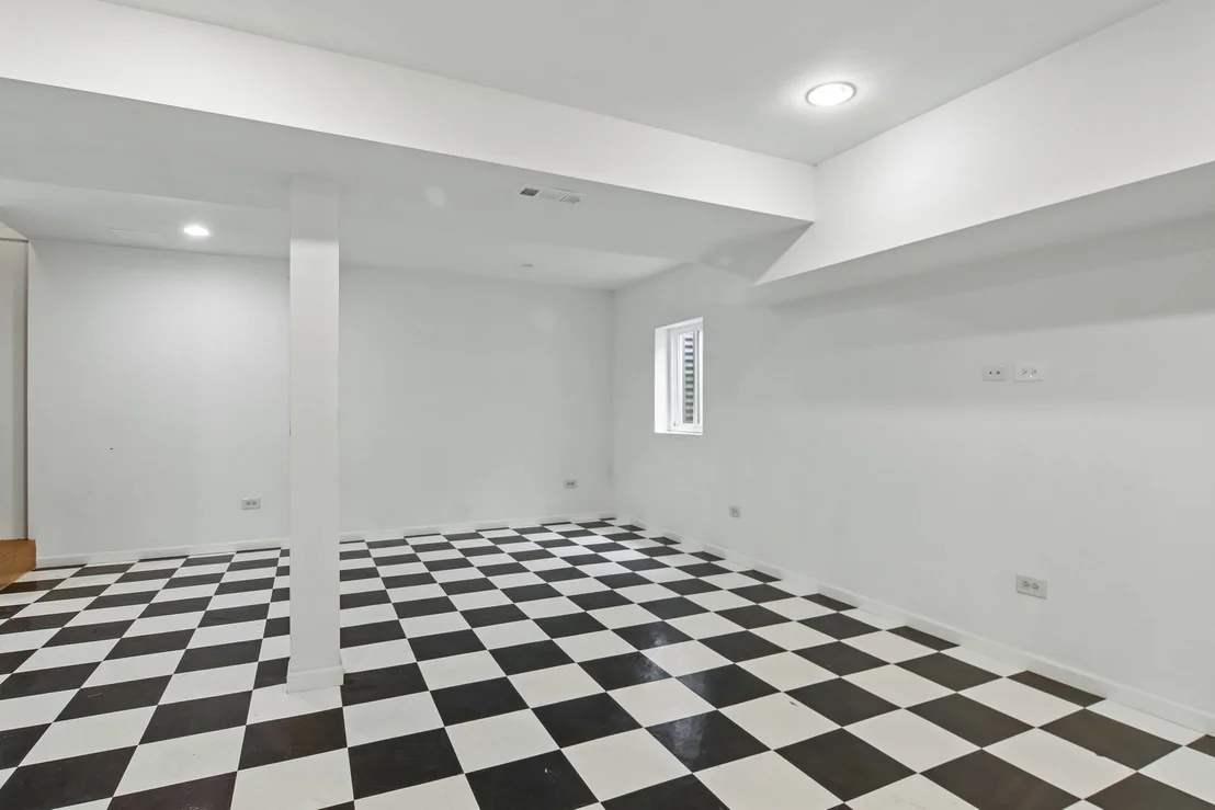 Photo of 373 GOSHAWK Lane