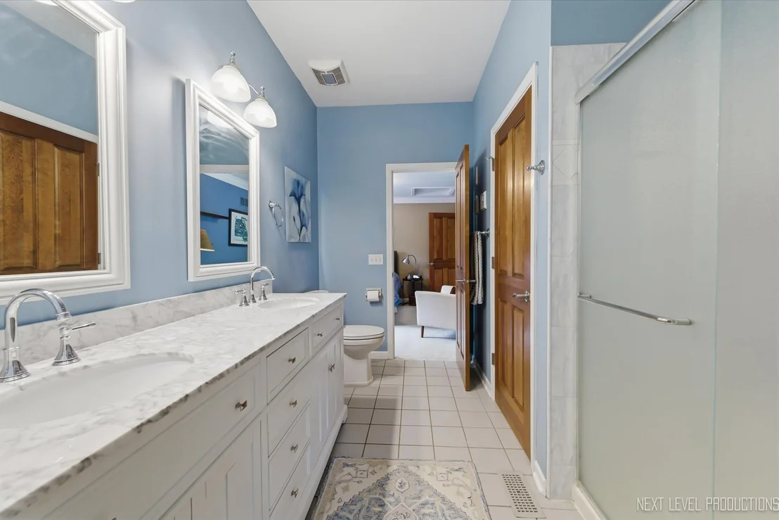Photo of 1005 Stonehedge Road