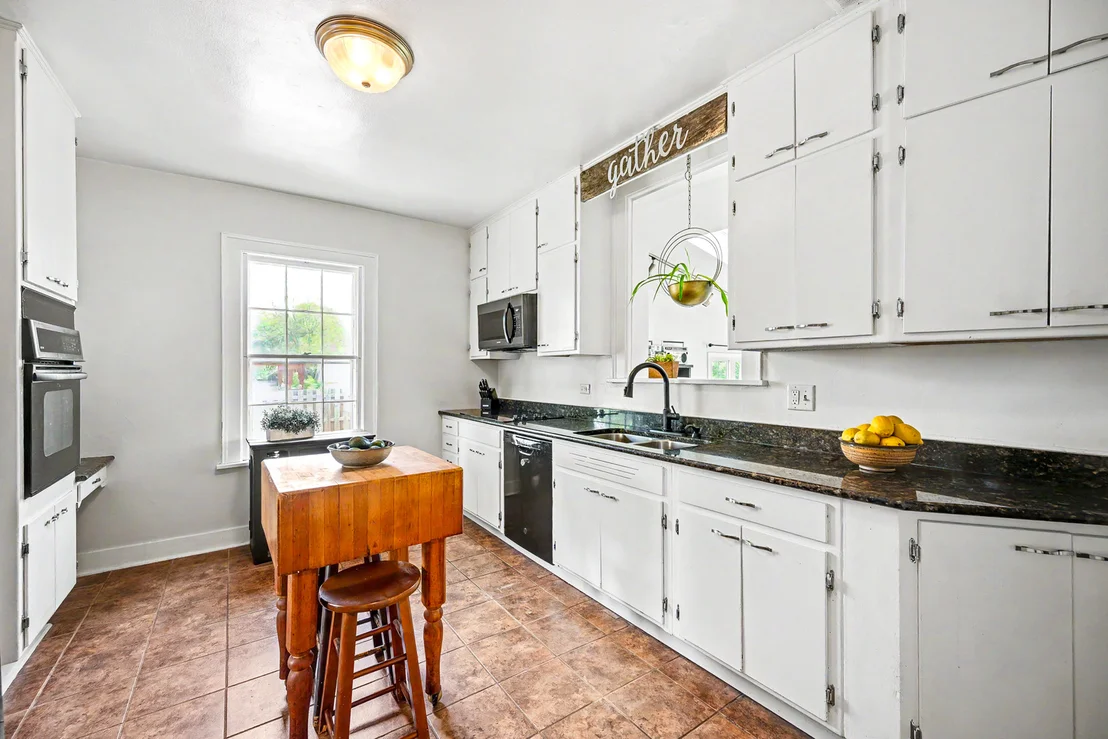 Photo of 273 Geneva Road