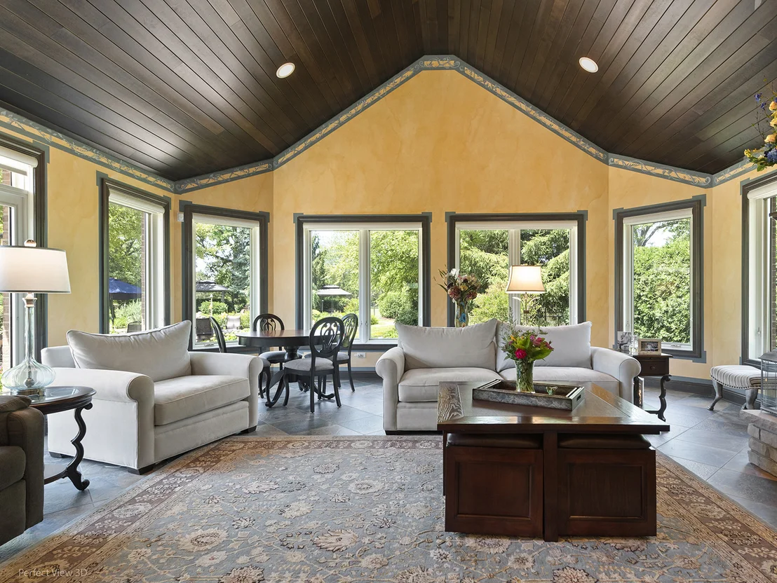 Photo of 5805 N Barrington Road