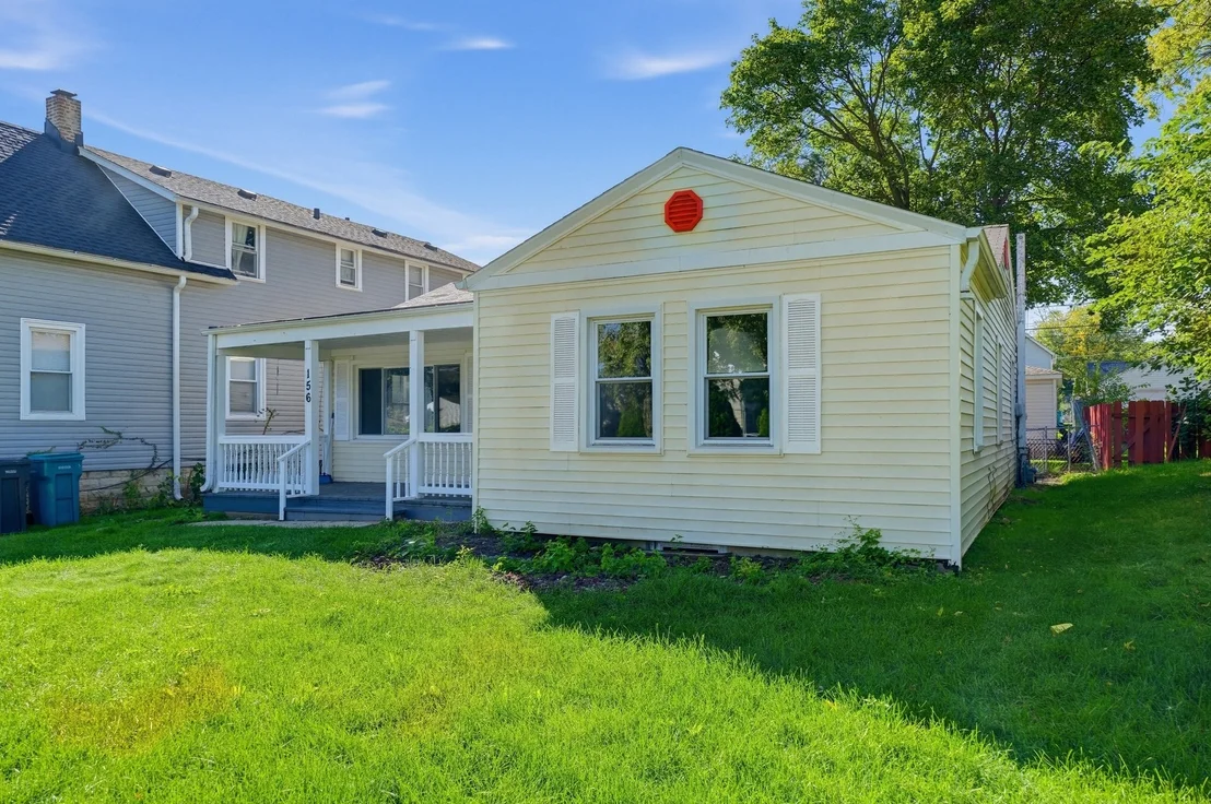 Photo of 156 Oak Avenue