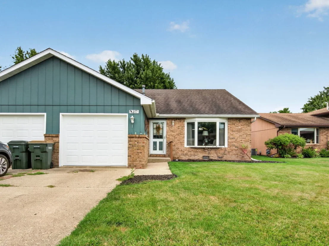 Photo of 577 Elizabeth Drive