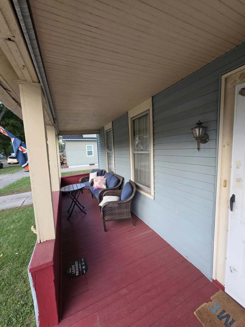 Photo of 554 Bangs Street