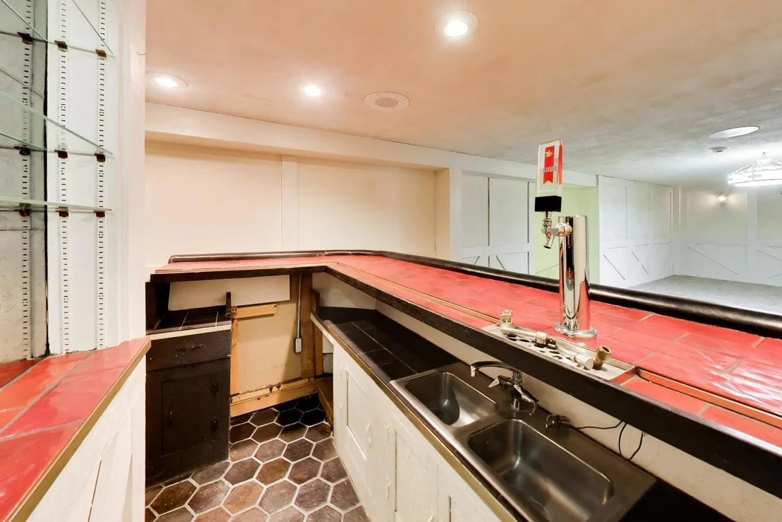 Photo of 1704 Sunnyside Circle