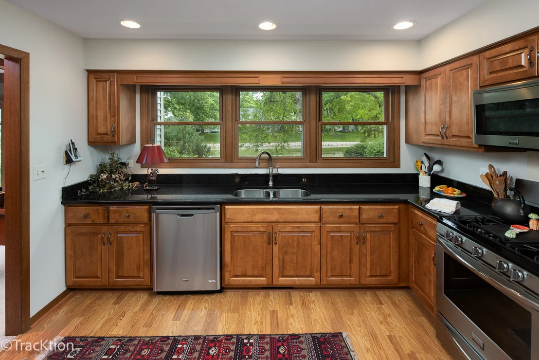 Photo of 1229 W Bauer Road