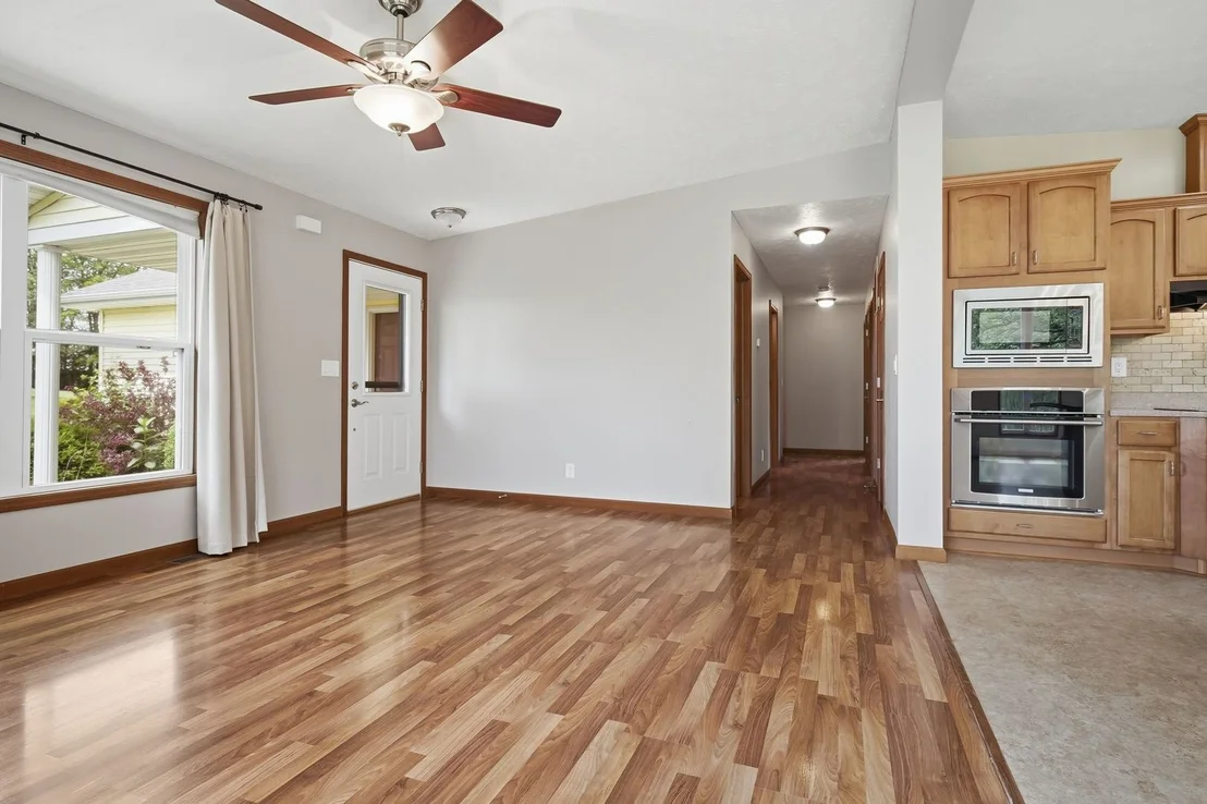 Photo of 2662 Evans Road