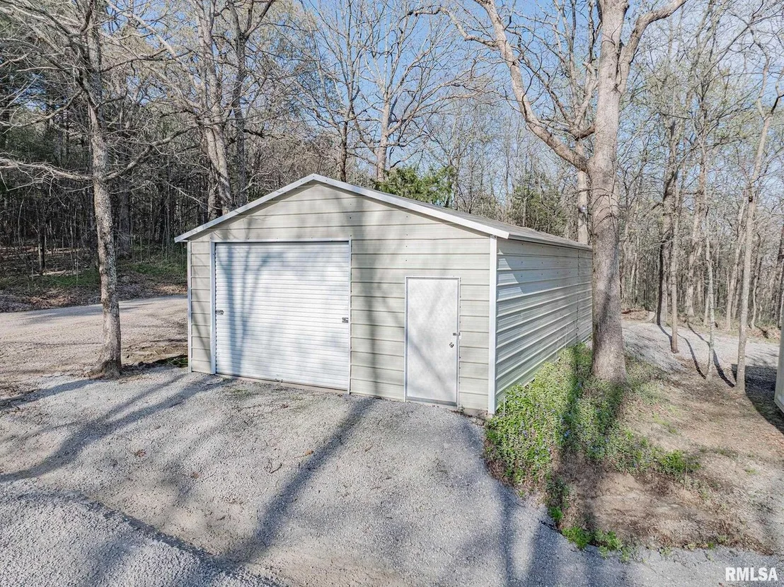 Photo of 565 Dutton Chapel Road