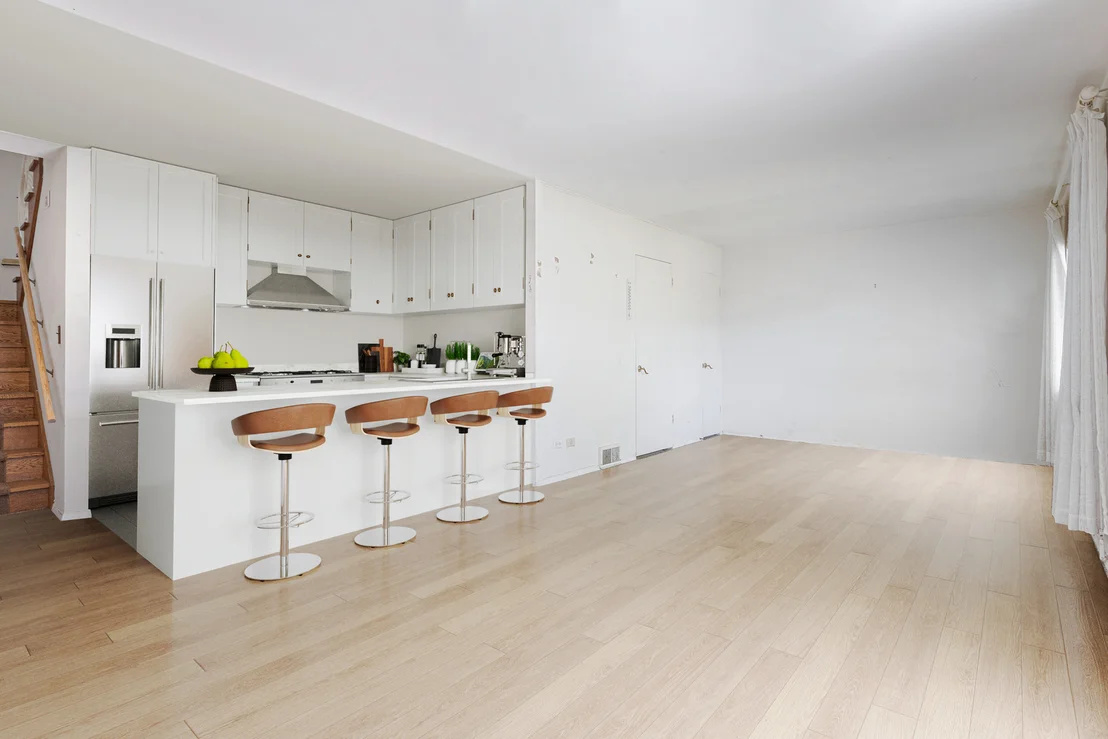 Photo of 609 Carriage Hill Drive