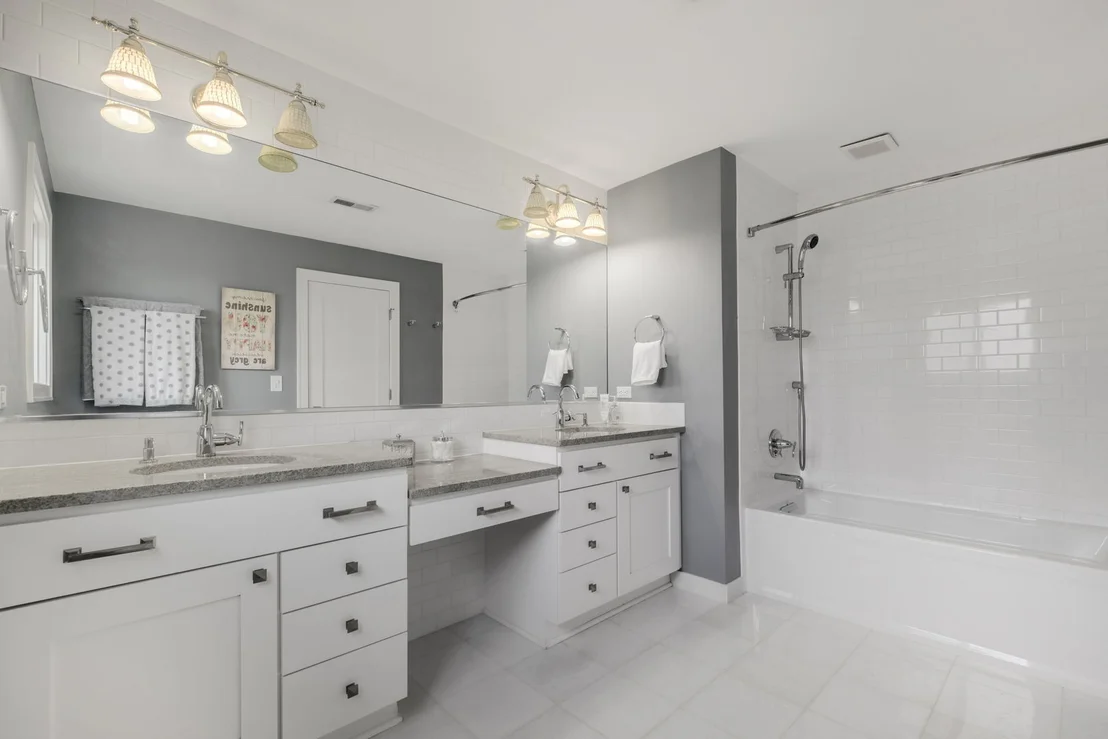 Photo of 1722 Birch Road