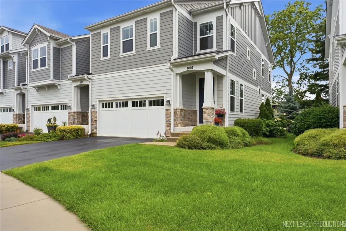 Photo of 656 Riverbank Drive