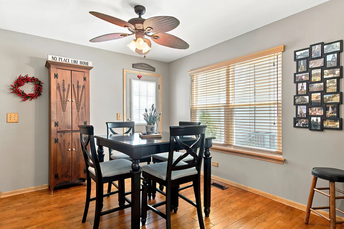 Photo of 783 Manor Road