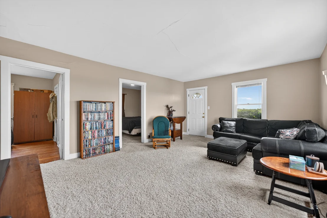 Photo of 21137 Fenstermaker Road