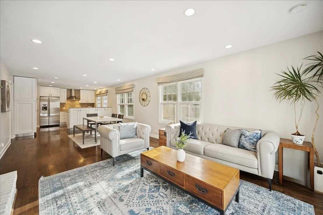 Photo of 898 Bridlegate Lane
