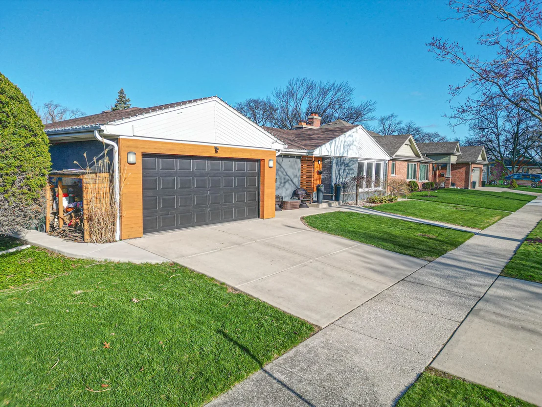 Photo of 900 TOMAWADEE Drive