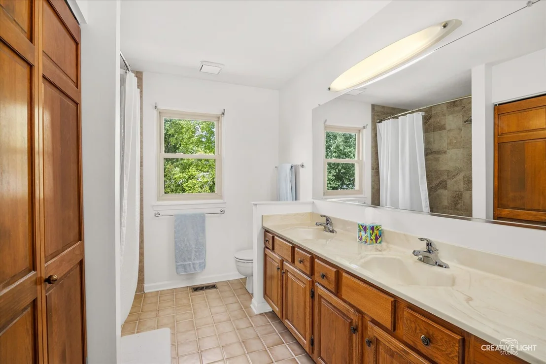 Photo of 109 Bobolink Drive
