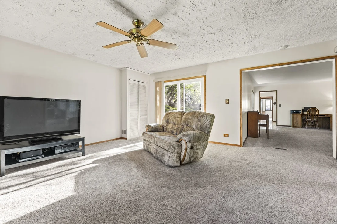 Photo of 1049 Martingale Drive