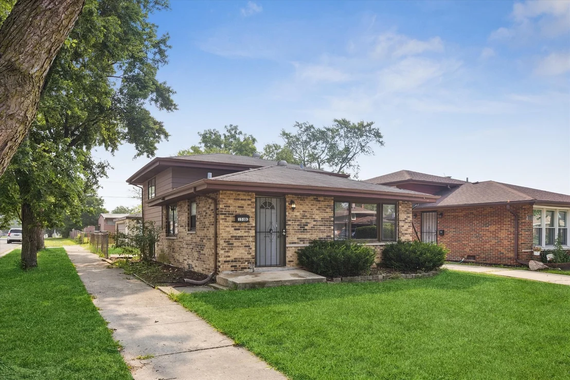 Photo of 15101 Beachview Terrace