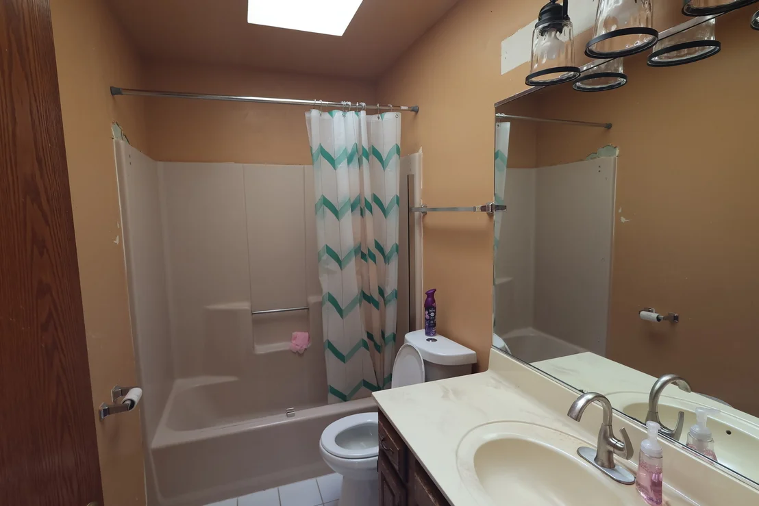 Photo of 2166 Jordan Lane