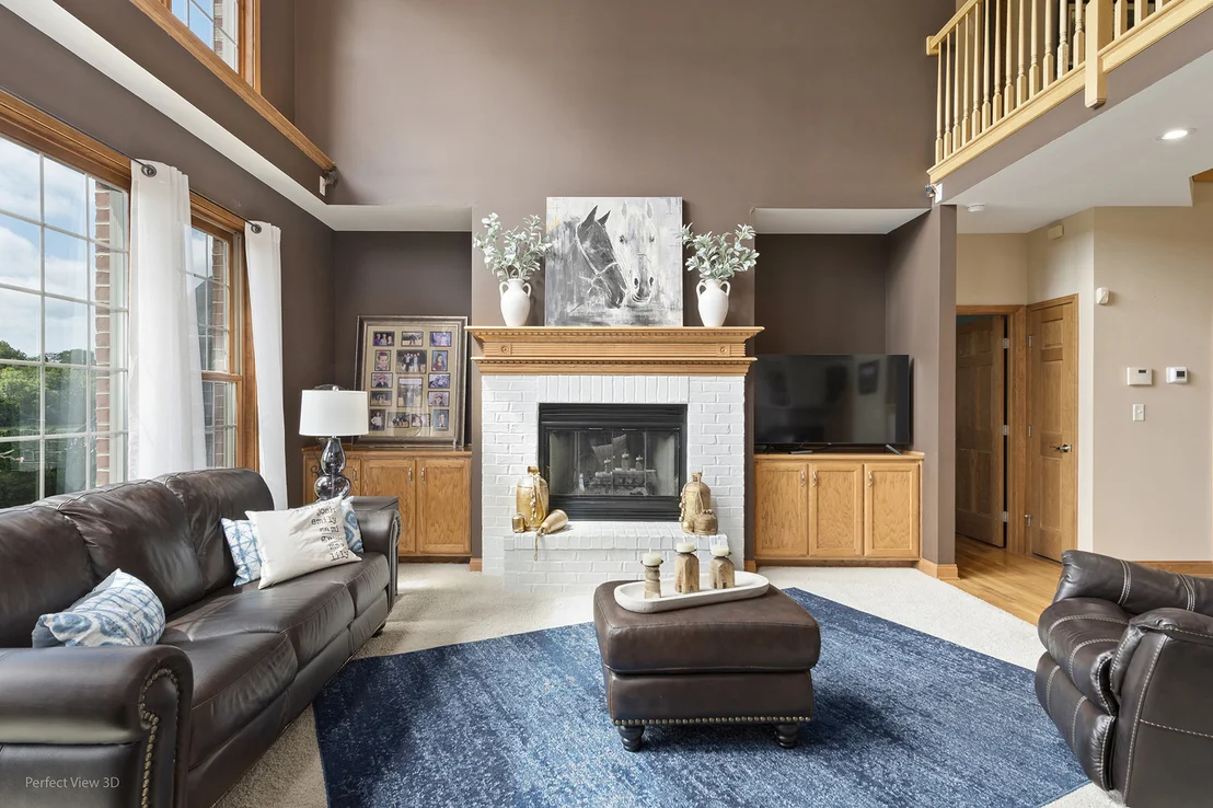 Photo of 413 Edgewater Drive