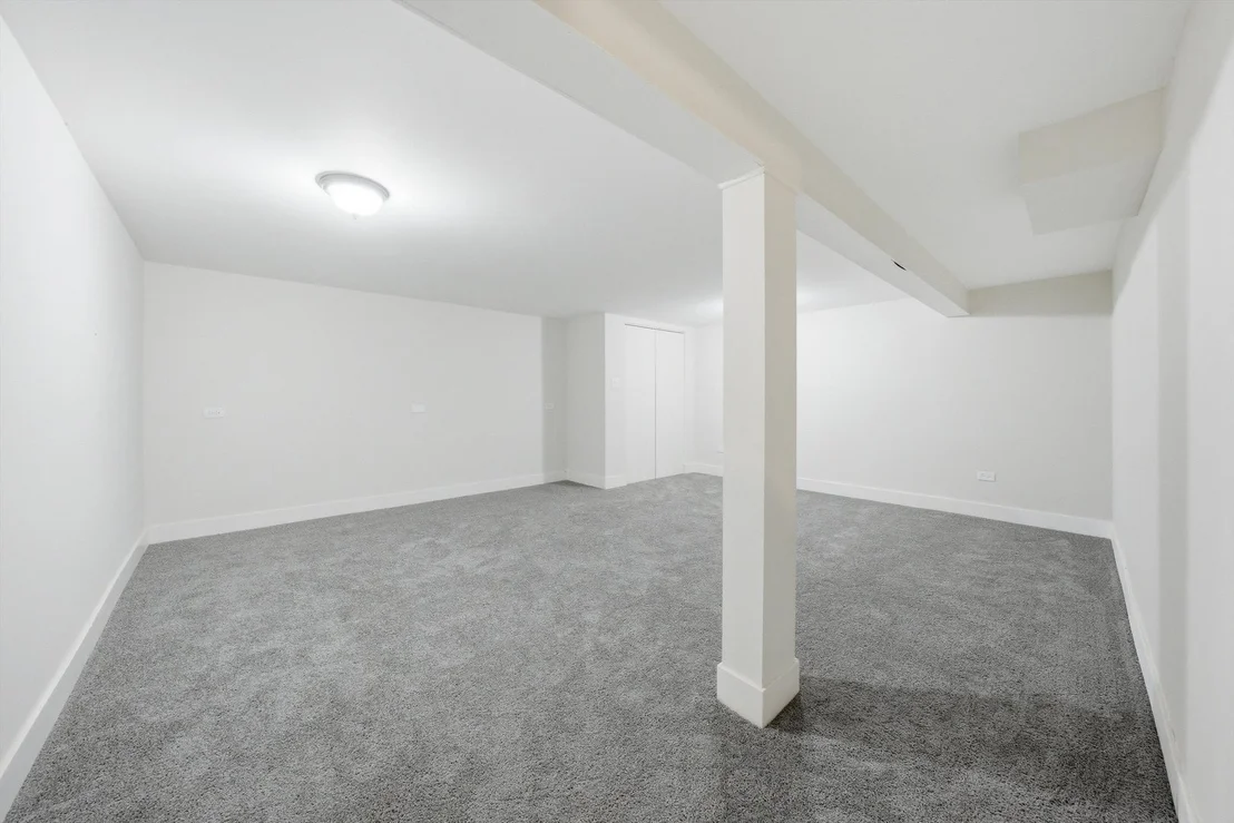 Photo of 1271 Edmonds Avenue