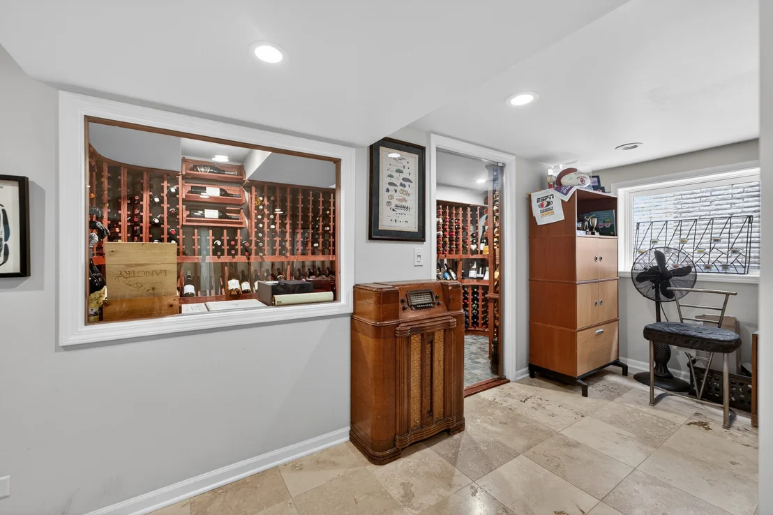 Photo of 923 Park Avenue