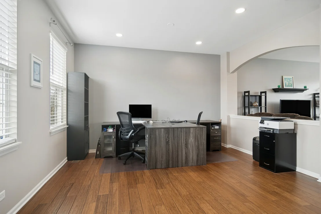 Photo of 2574 Heron Lane