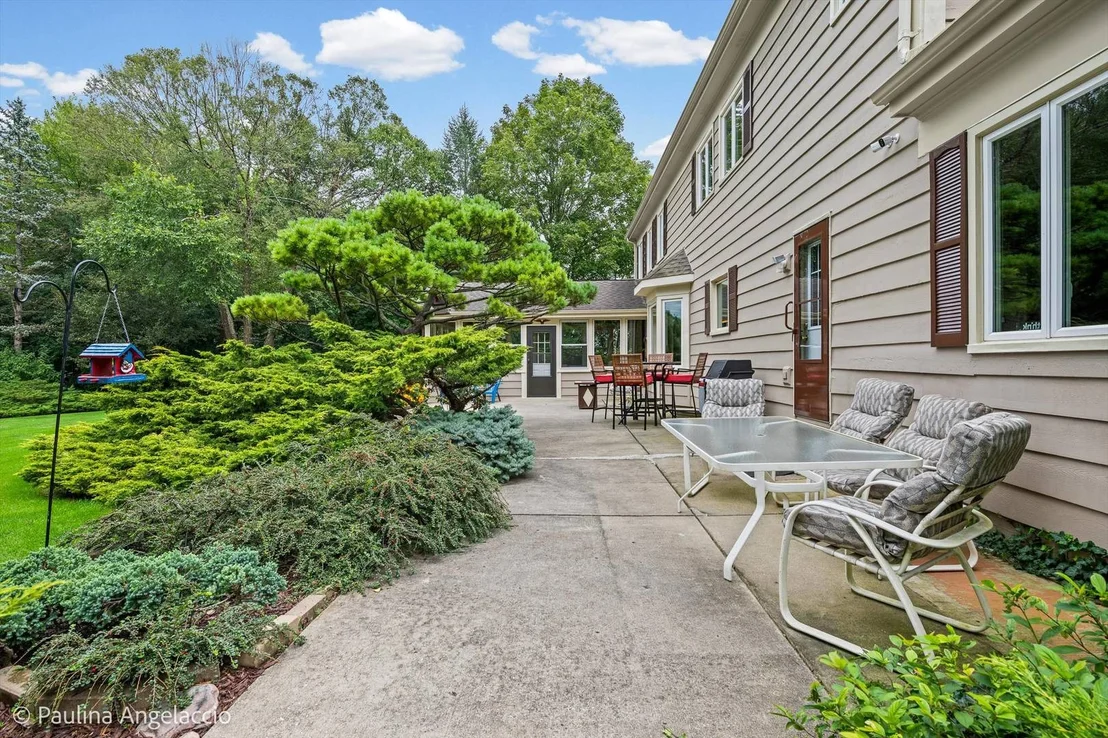 Photo of 22256 Cambridge Drive