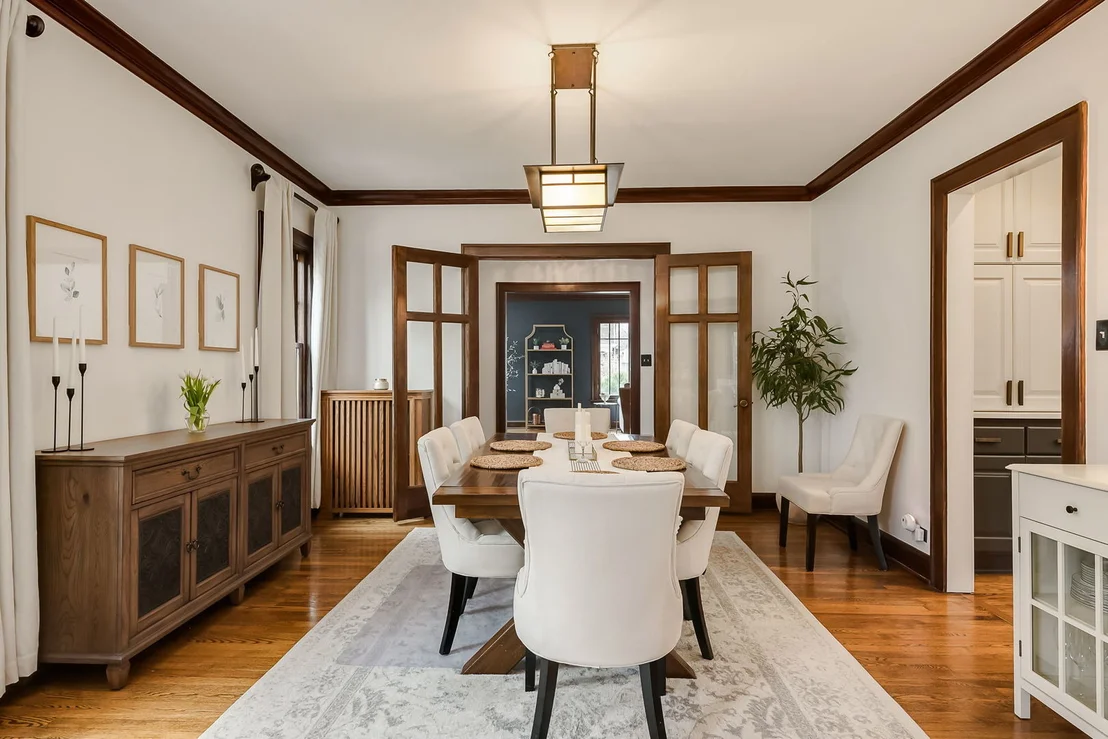 Photo of 735 Clinton Place