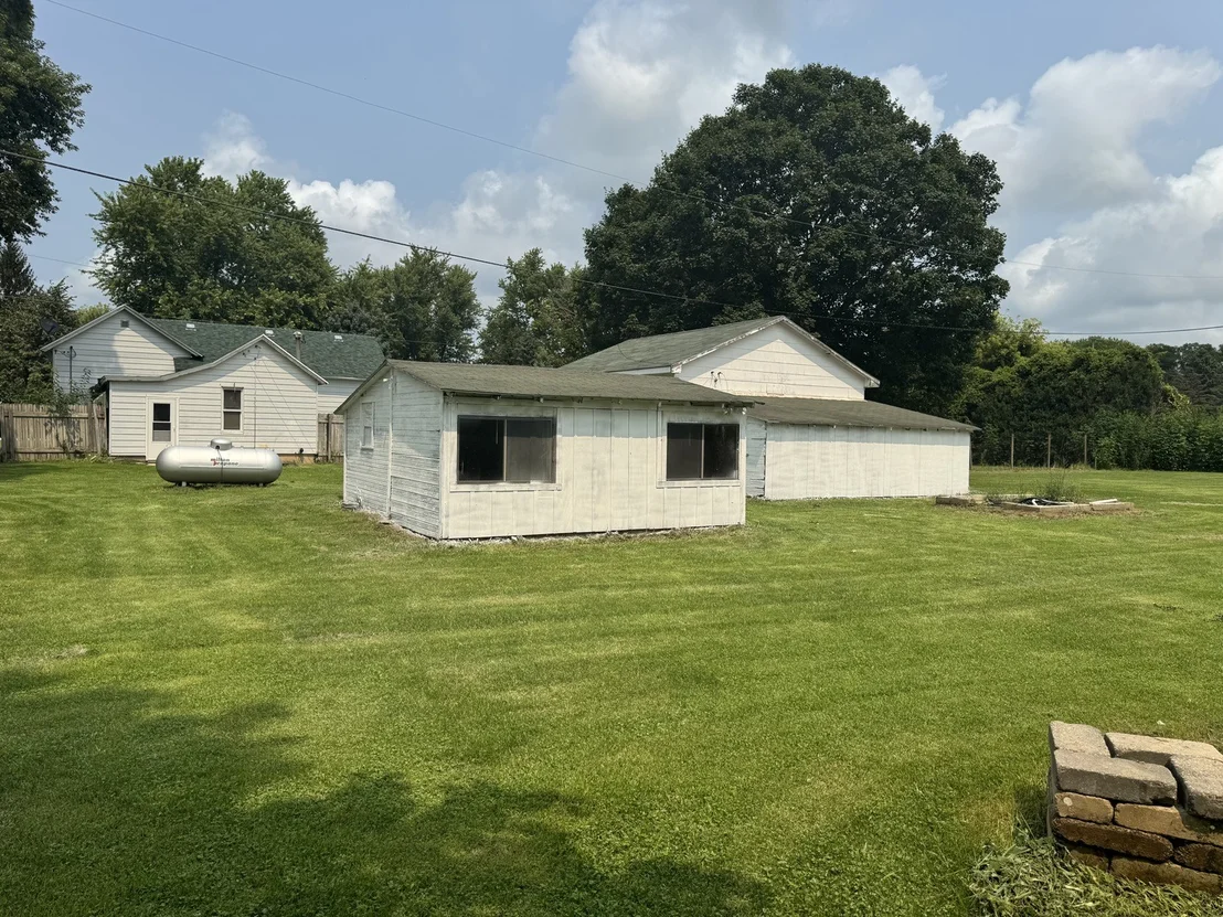 Photo of 20609 State Line Road