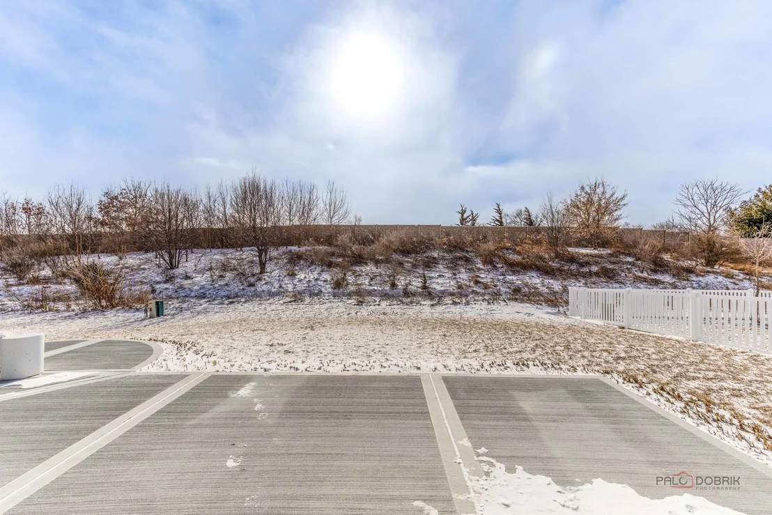 Photo of 1277 jones Road