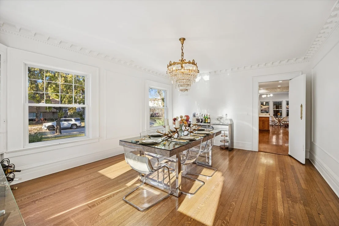 Photo of 176 Riverside Road
