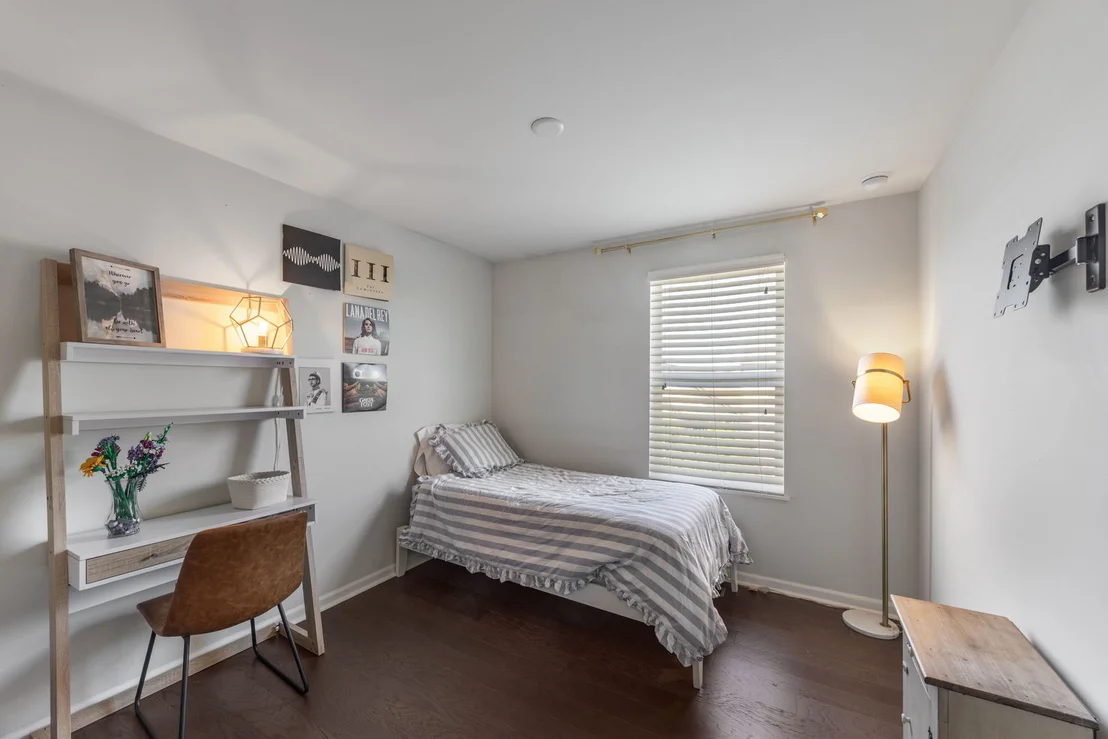 Photo of 302 Devoe Drive