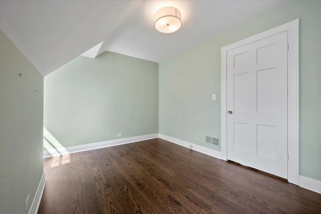 Photo of 3211 Park Place