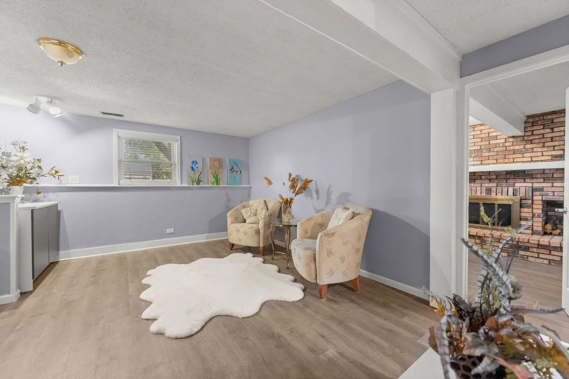 Photo of 2613 Midland Drive