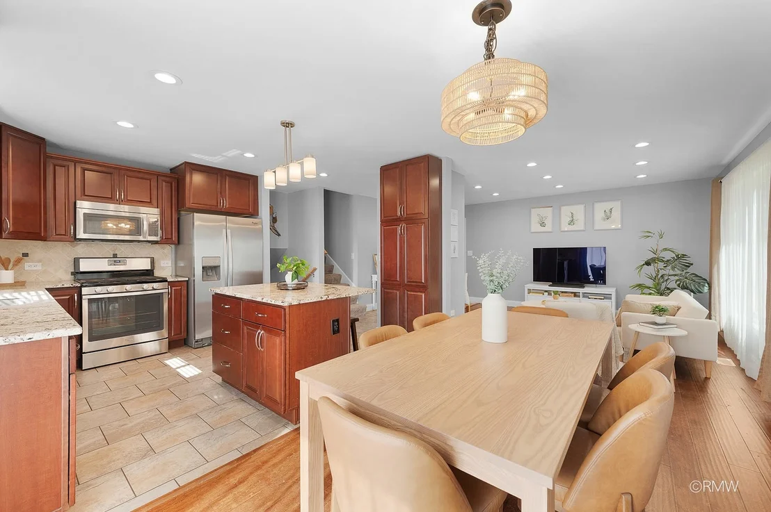Photo of 0S068 Cottonwood Drive