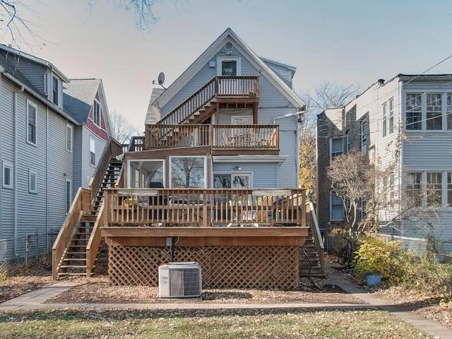 Photo of 2137 SHERMAN Avenue