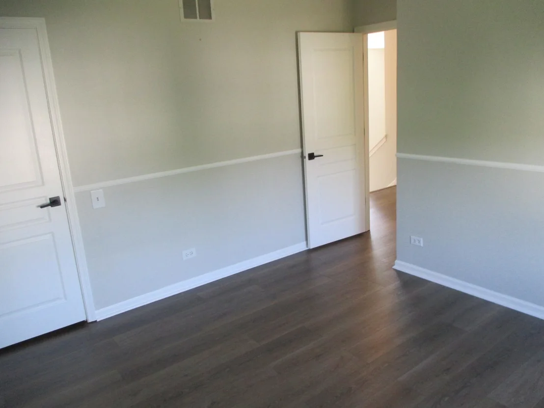 Photo of 500 Rose Lane