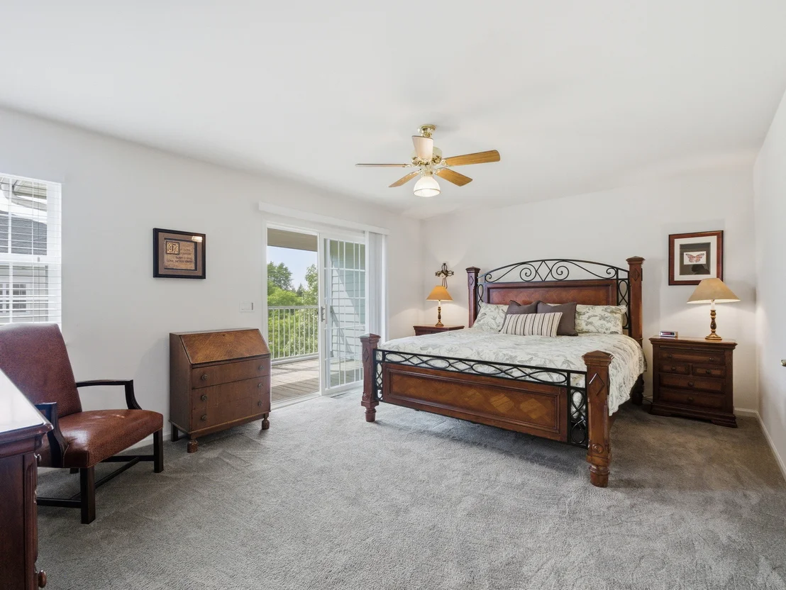 Photo of 490 Dolton Lane