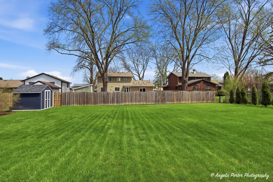 Photo of 412 Surrey Lane