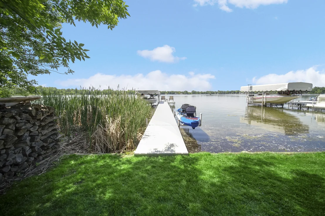 Photo of 224 MAINSAIL Drive