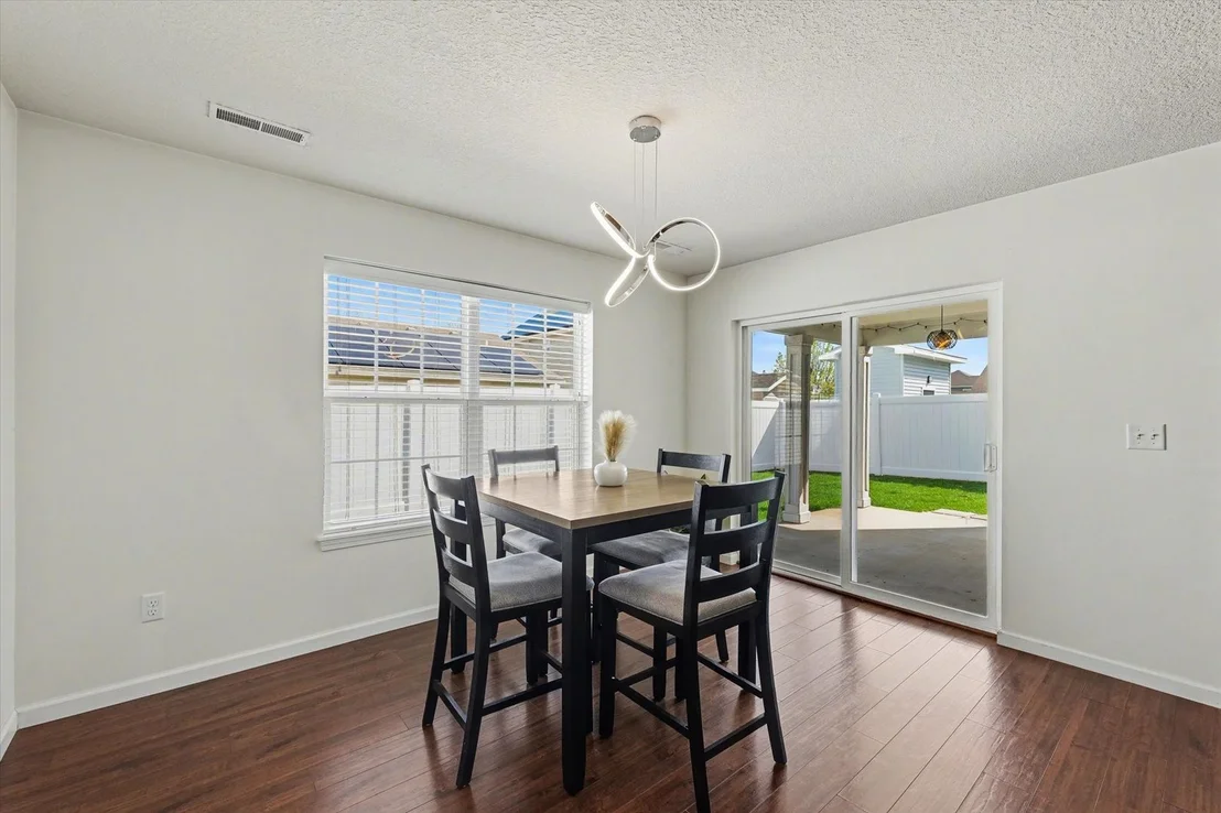 Photo of 404 Krebs Drive