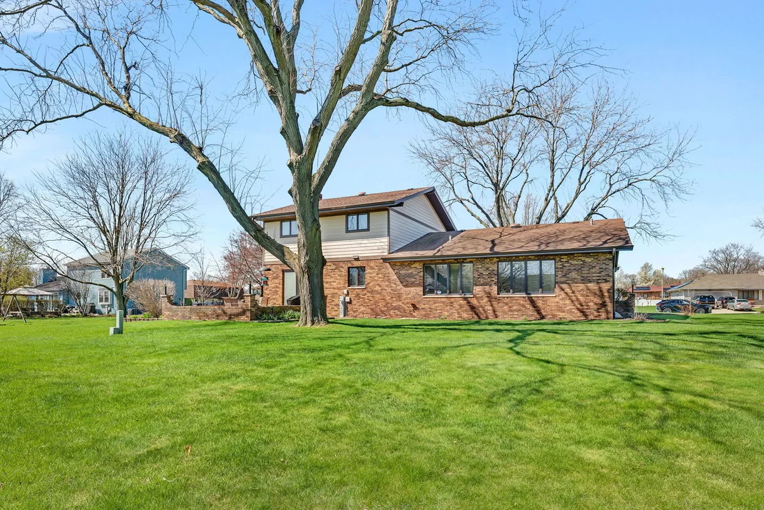 Photo of 108 Deerpath Drive
