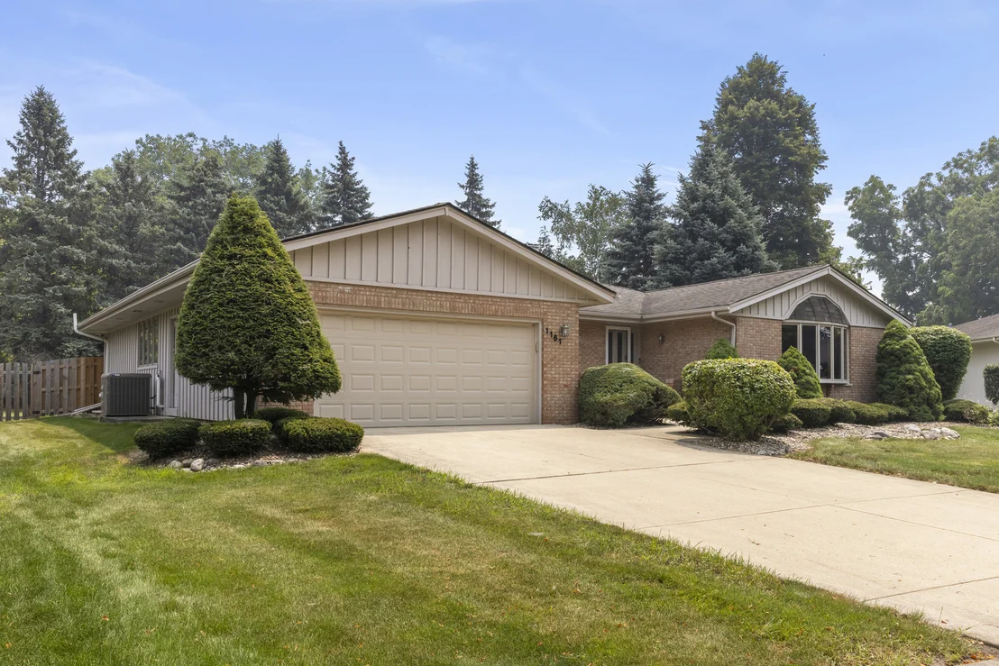Photo of 1161 Wakefield Lane