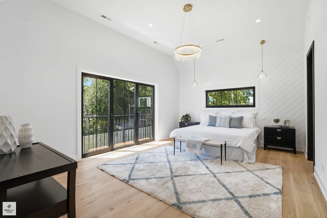 Photo of 424 Forest Edge Drive