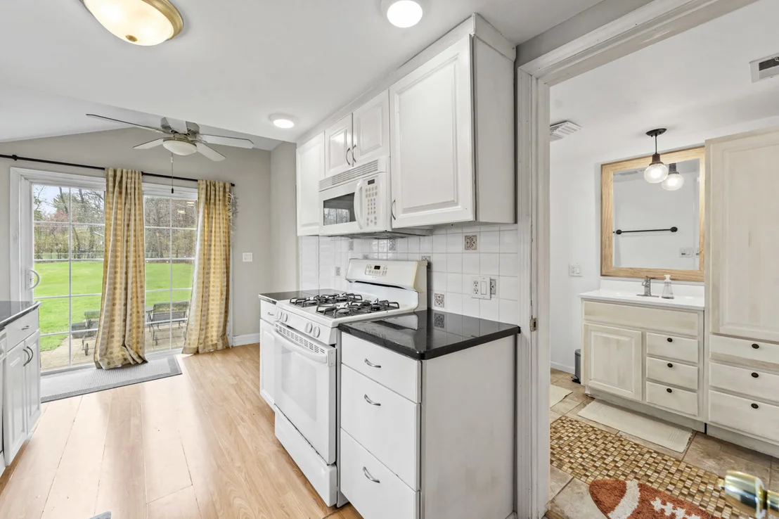 Photo of 4616 River Drive
