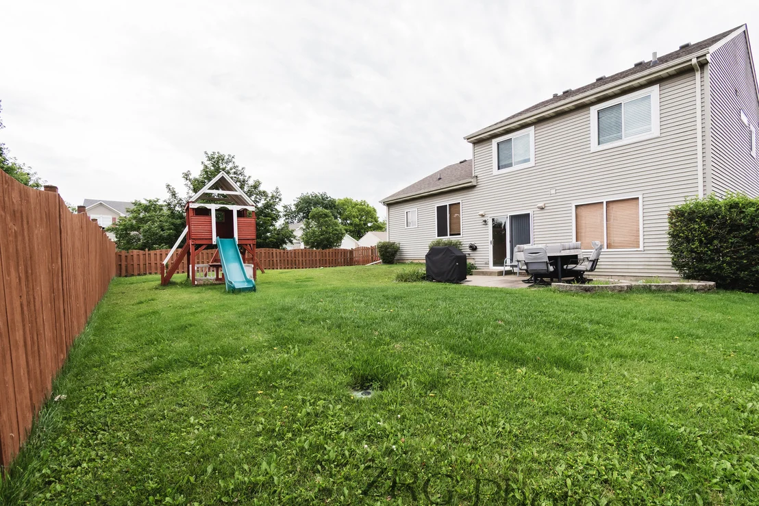 Photo of 25518 W Foxtail Road