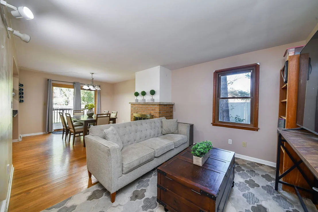 Photo of 9 Moraine Terrace