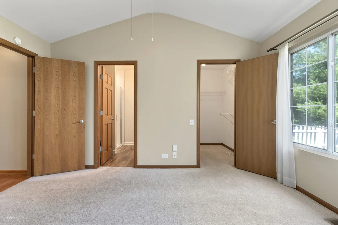 Photo of 174 Suffolk Lane