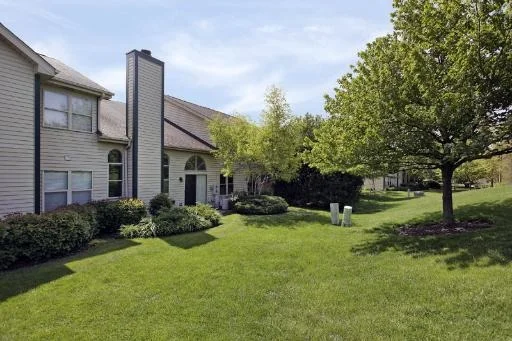 Photo of 951 Ridgefield Lane